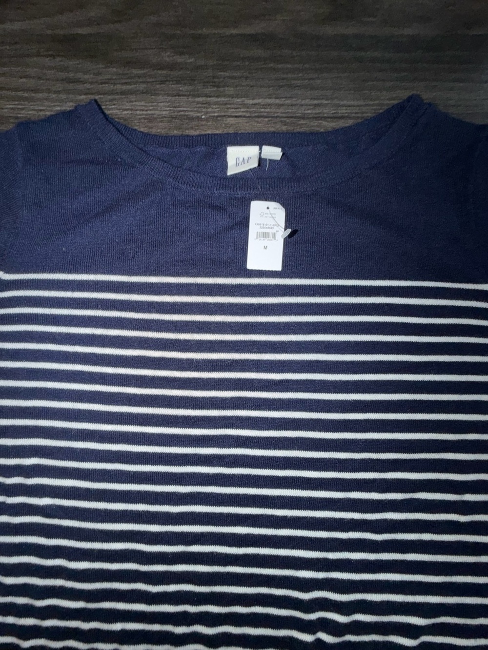 GAP Women’s Navy and White Horizontal Stripe Long Sleeve Sweater